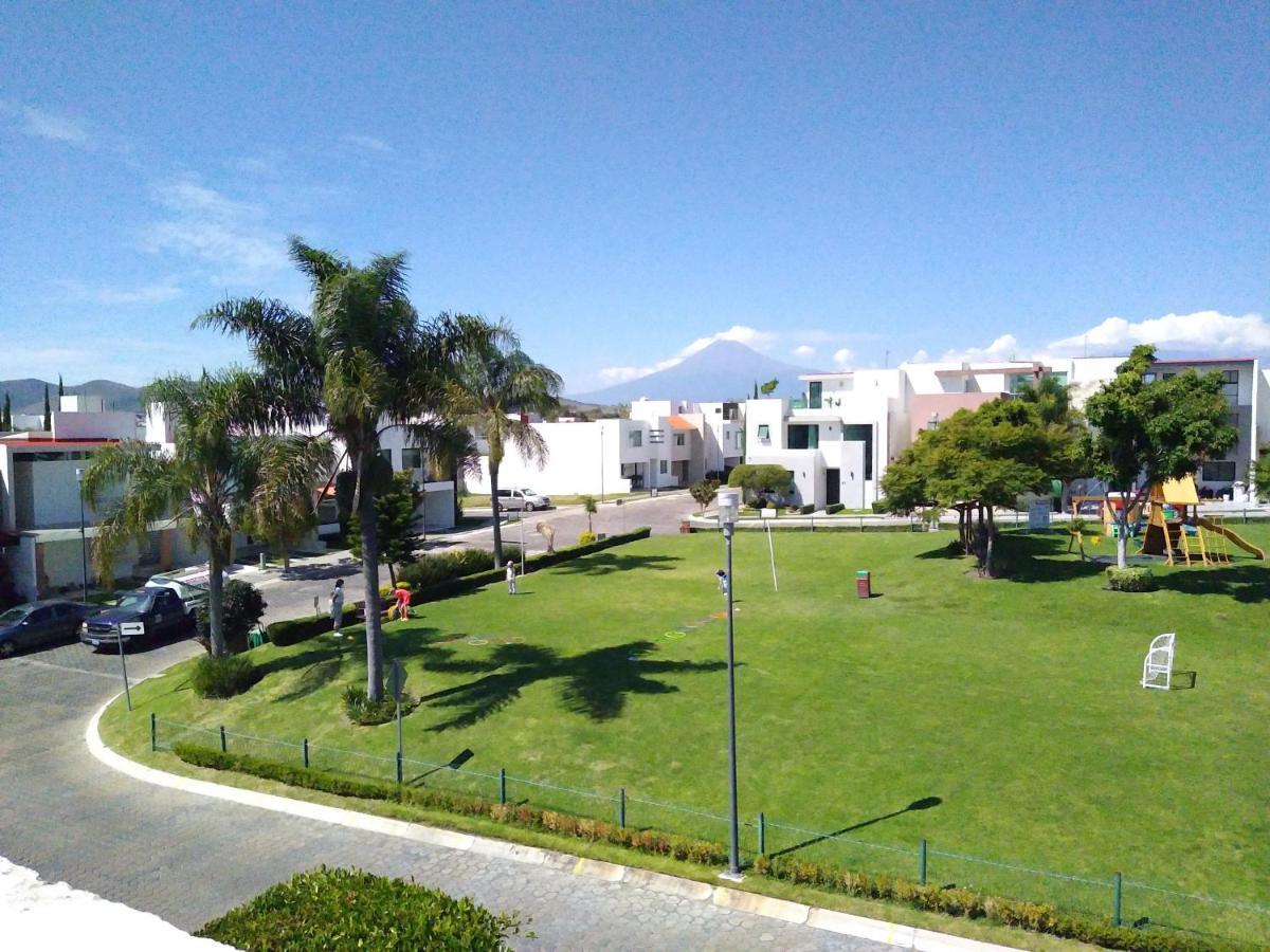 Habitaciones Business Class En Lomas De Angelopolis Tlaxcalancingo Eksteriør billede